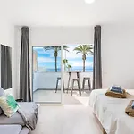 Apartment Frente Al Mar Con Gran Terraza *