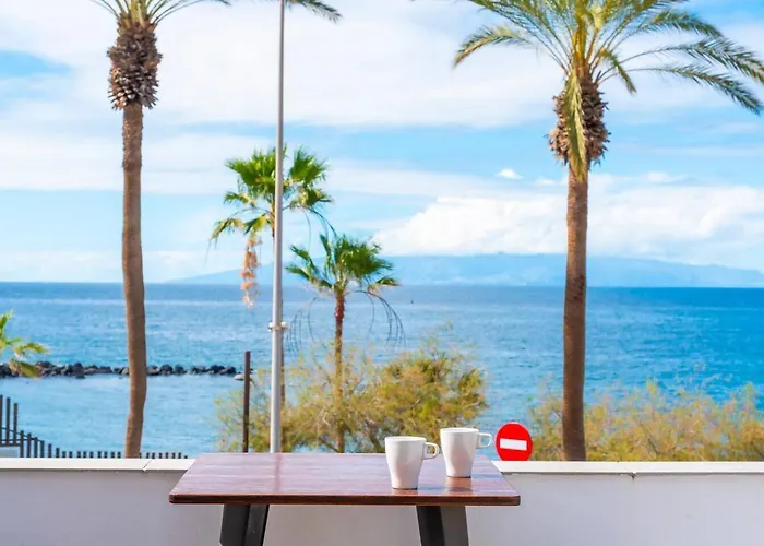 Frente Al Mar Con Gran Terraza * Playa de las Americas (Tenerife)