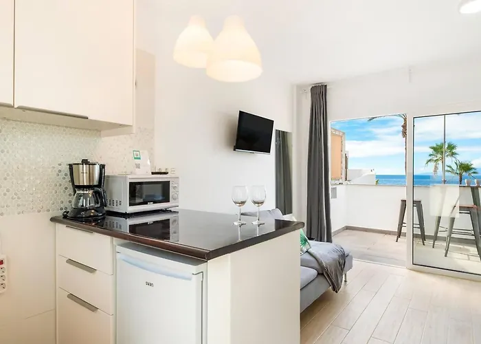 Frente Al Mar Con Gran Terraza Lejlighed *